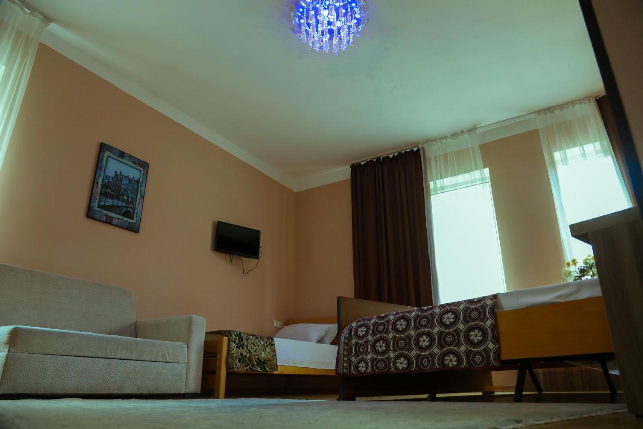 Guest House Borjomi Eksteriør bilde