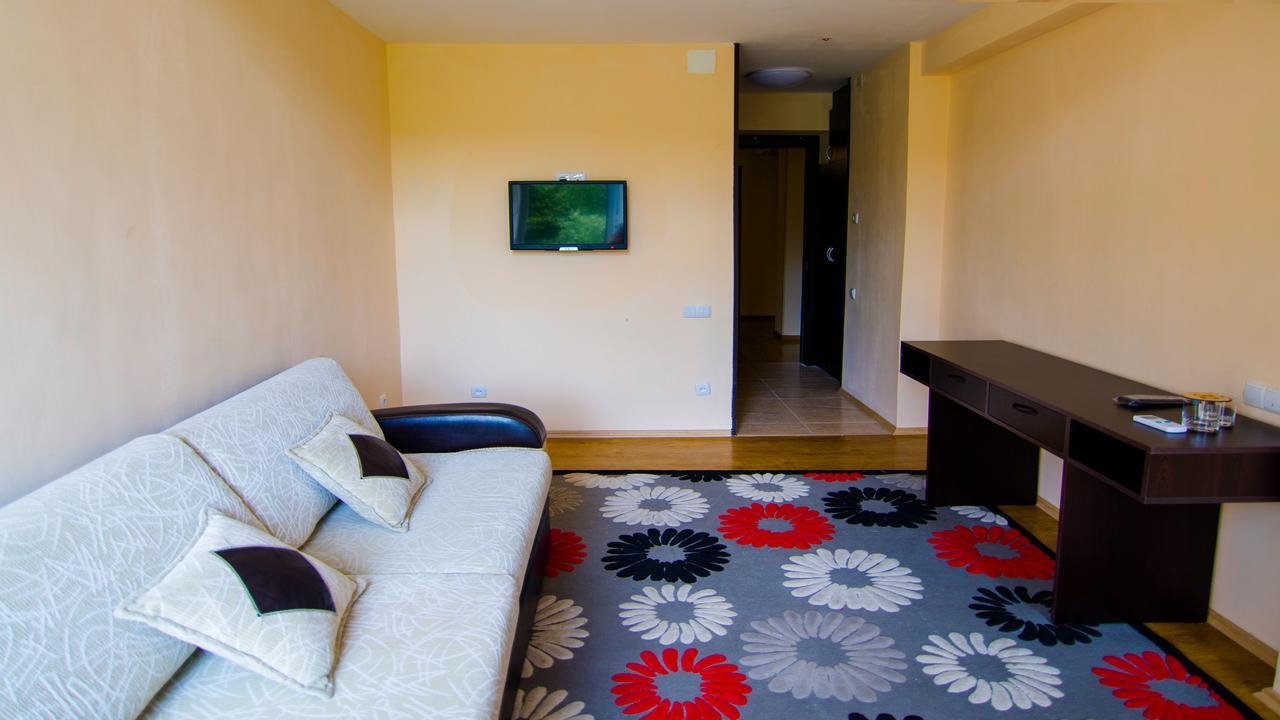 Guest House Borjomi Eksteriør bilde
