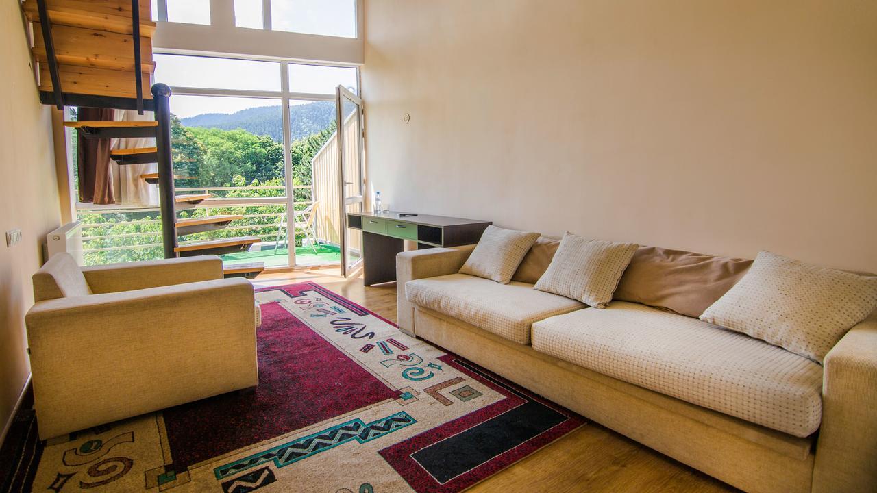 Guest House Borjomi Eksteriør bilde